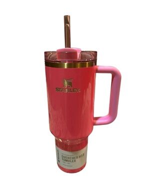 NEW Stanley Pink Parade 30oz Quencher H2.0 FlowState Tumbler - Limited Edition